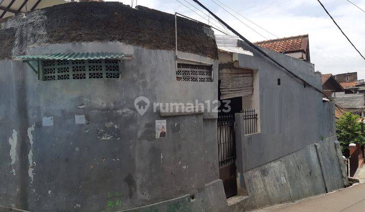 Rumah 1.5 Lantai 8 Kamar Tidur di Karasak, Bandung 2