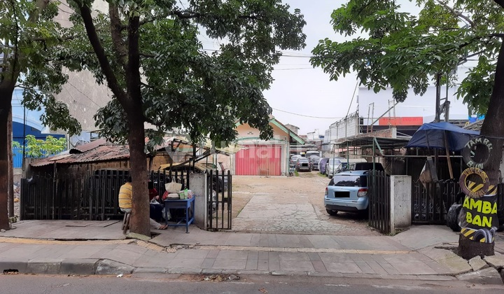 Tanah Mainroad Cocok Dibangun Kantor di Sudirman