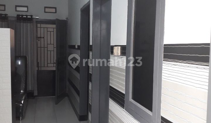 Rumah Monokrom Bagus Banget di Taman Cibaduyut Indah 2