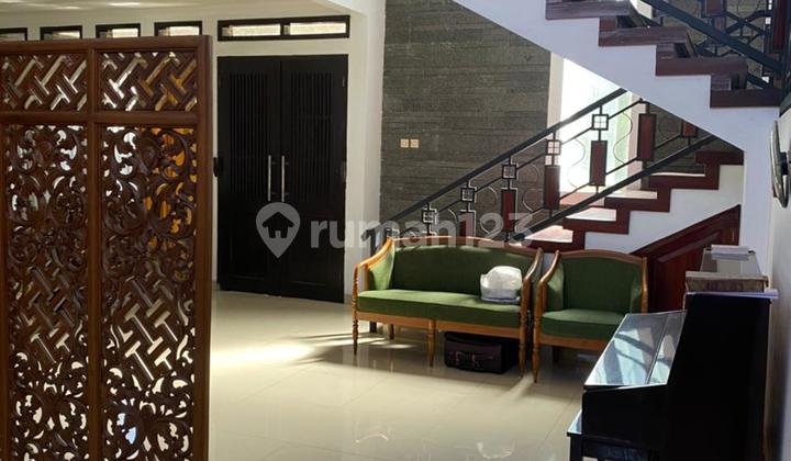 Rumah Mewah Pusat Kota di Batu Indah Raya, Terusan Buah Batu 1