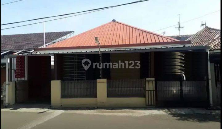 Rumah Cocok Untuk Tempat Tinggal Pribadi Maupun Kost di Lodaya 1