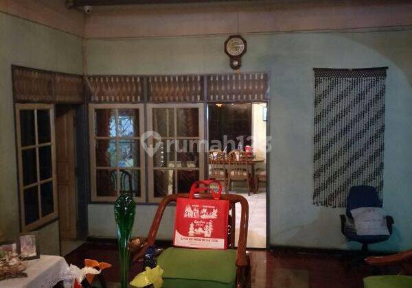 Rumah Posisi Hook Luas Banget Nih Area Timur di Antapani 2