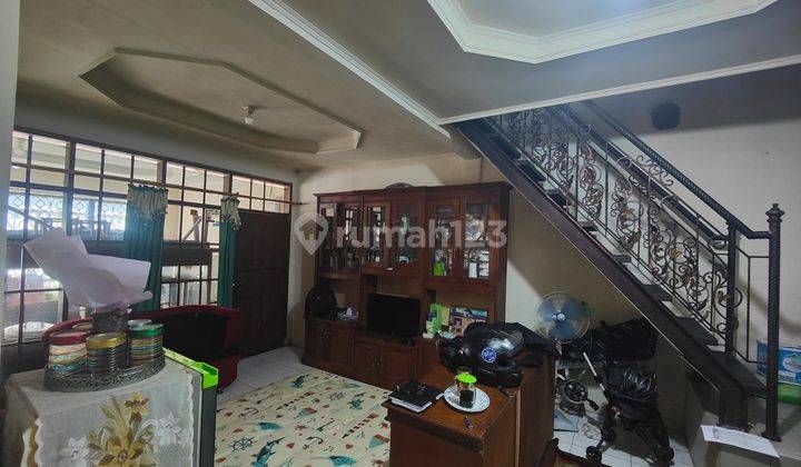 Rumah Aman Dan Nyaman Lokasi Pusat Kota di Regol 1