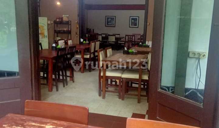 Rumah Luas Cocok Dijadikan Kantor di Cipaganti 2