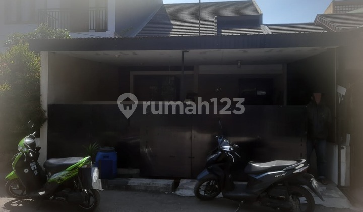 Rumah Bangunan Terawat di Matahari Stella, Baleendah