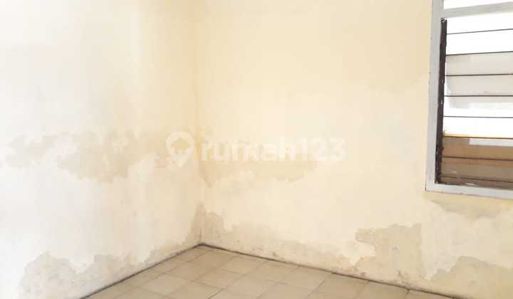 Ready-to-Occupy House Close to Shopping Center in Cibaduyut New City 2