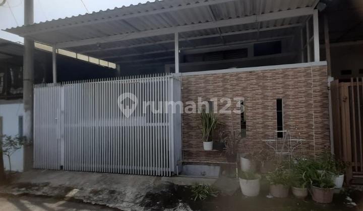 Rumah Minimalis Siap Huni di Taman Cibaduyut Indah Rumah Minimalis Siap Huni di Taman Cibaduyut Indah