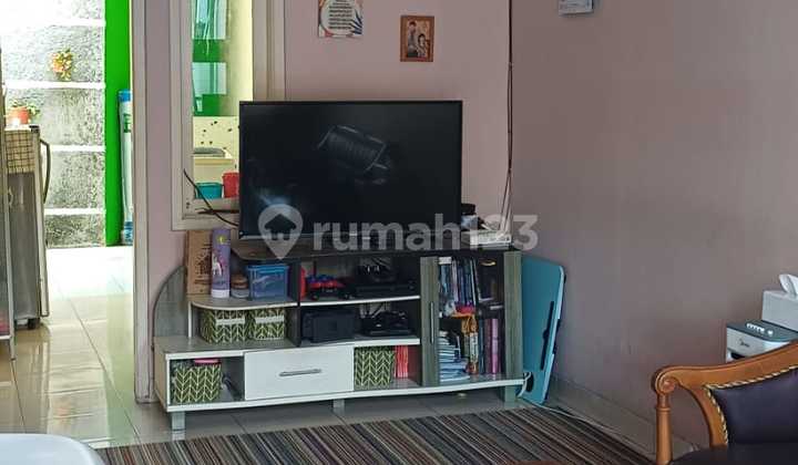 Rumah Dekat Ke Pasar Tradisional di Bojongsoang Rumah Dekat Ke Pasar Tradisional di Bojongsoang