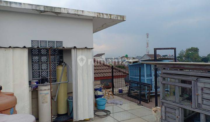 Rumah Cantik Terawat Ada Balkon Luas di Batununggal Mulia 2