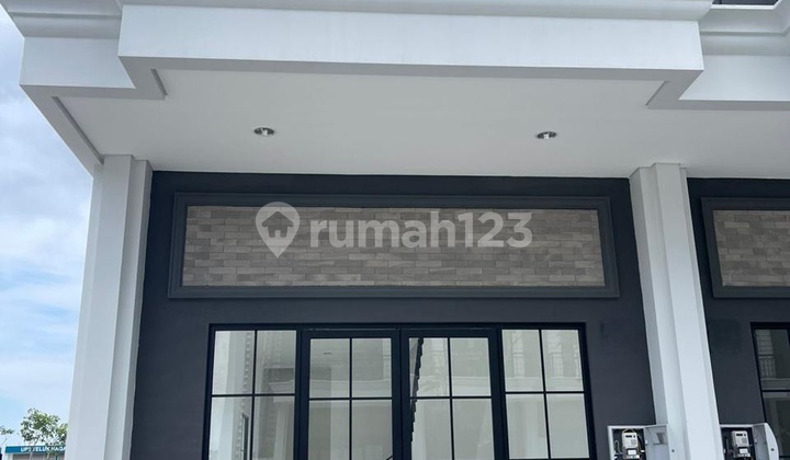 Ruo Harvard Pik 2 Corner Position, Strategically Suitable for Culinary Business, Retail, and Office. Ruo Harvard Pik 2 Corner Position, Strategically Suitable for Culinary Business, Retail, and Office.