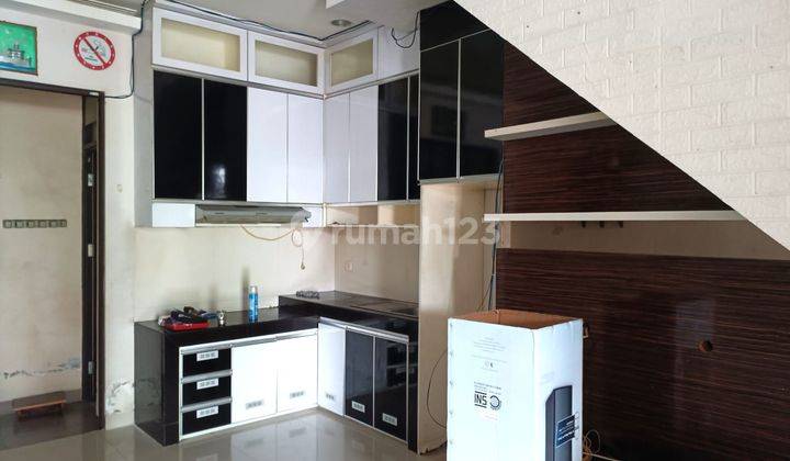 Rumah di green lake city, semi furnished uk 4x12m2, rapi, siap huni, bagus 2