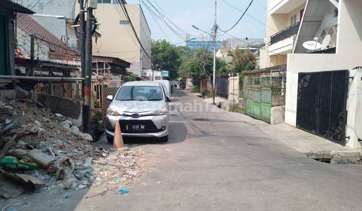 Rumah di Gajah Mada cocok untuk perkantoran, gerai indomaret/alfamart, cocok u kost2an 2