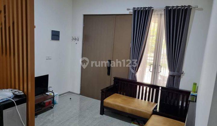 Rumah di Puri 11 2 lantai Bagus siap huni semi furnished 2