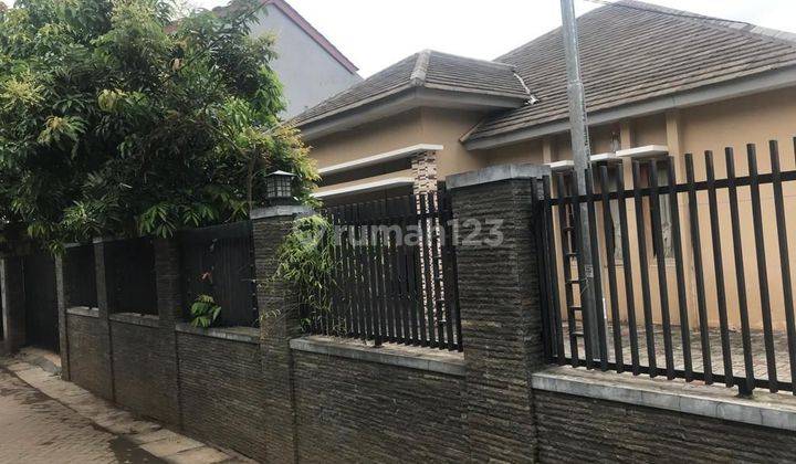 Di jual Rumah di ciledug raya tangerang semi furnished 7 M nego 2