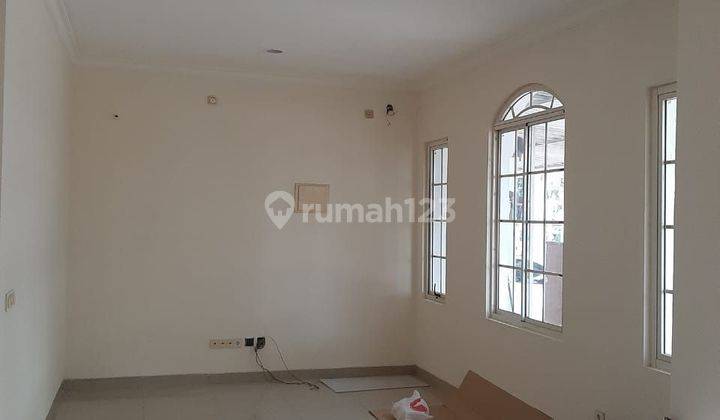 Rumah di cluster West Europe GLC bagus n siap huni harga 3.3 M nego 1