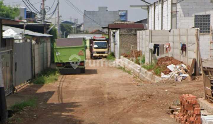 The land has been backfilled, ready to build the foundation on plot DPR Cipondoh.