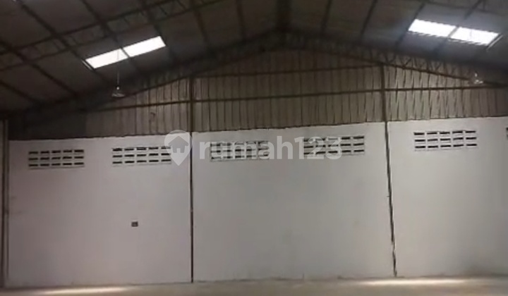 Warehouse On Main Street Block DPR Cipondoh 800 M