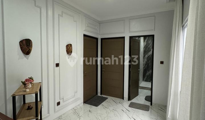 Rumah Cantik Harga Terbaik di Suvarna Alam Sutera Full Furnished Rumah Cantik Harga Terbaik di Suvarna Alam Sutera Full Furnished