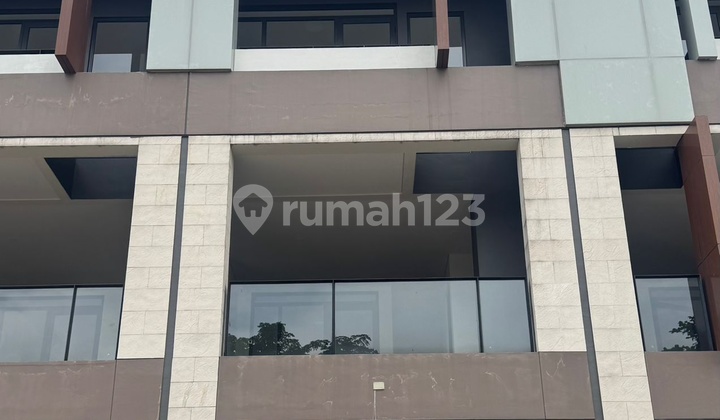 New Daikanyama Shop House in BSD 3.5 Floors Free Wifi 1 Year New Daikanyama Shop House in BSD 3.5 Floors Free Wifi 1 Year