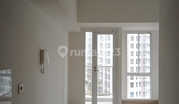 Apartment murah Tokyo Riverside Pik2,, Jual rugi studio,luas 21 m2 1