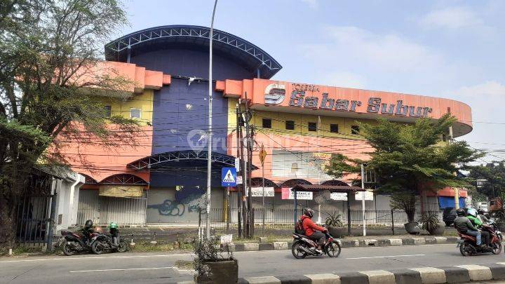 Gedung 2 lantai di tanggerang 1