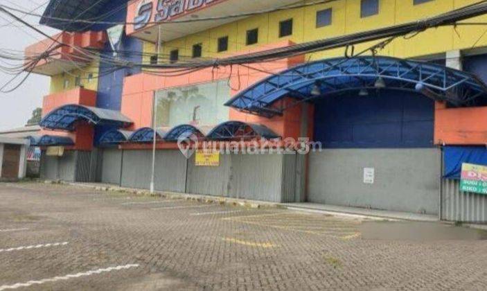 Gedung 3 lantai di tanggerang  1