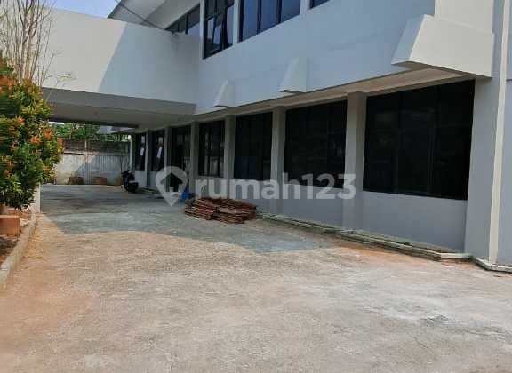 Warehouse & Office 2 Floors – Area 1,385m², 40ft Access, Jatiuwung Tangerang Warehouse & Office 2 Floors – Area 1,385m², 40ft Access, Jatiuwung Tangerang