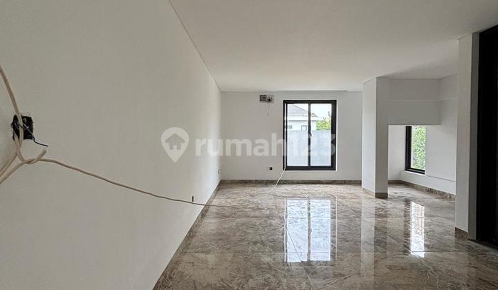 Dijual Rumah Foresta Bsd Full Granit Hoek Ada Attic Room Dijual Rumah Foresta Bsd Full Granit Hoek Ada Attic Room