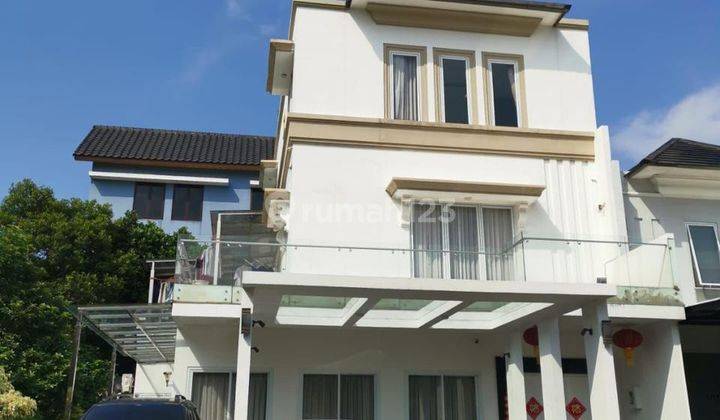 Termurah Rumah Daan Mogot Casa Jardin 11x15 Hoek 3 Lantai Furnish 1