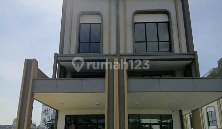 Cheapest! New Shophouse Gading Serpong Illago Grande Strategic Location Alfresco 3 Floors 1