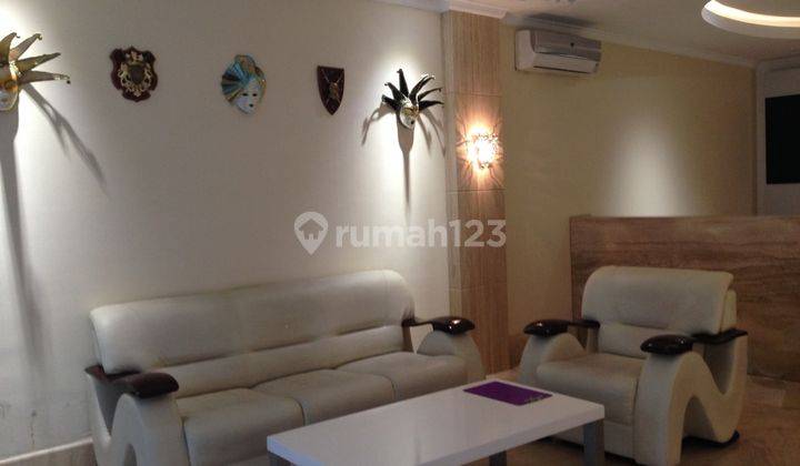 Dijual Ruko di Gading Bukit Indah Marmer Dan Furnished 2