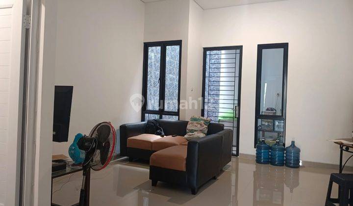 Dijual Rumah di Jalan Gading Putih Kelapa Gading Hadap Timur SHM 1