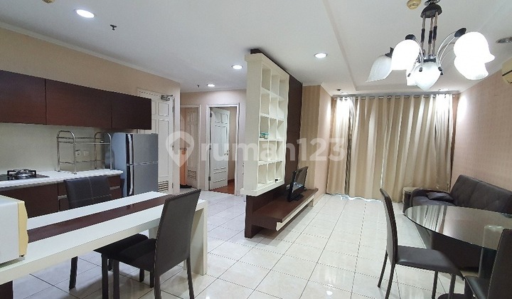 Disewakan unit Lyon Garden di French Walk apartemen (MOI) 2