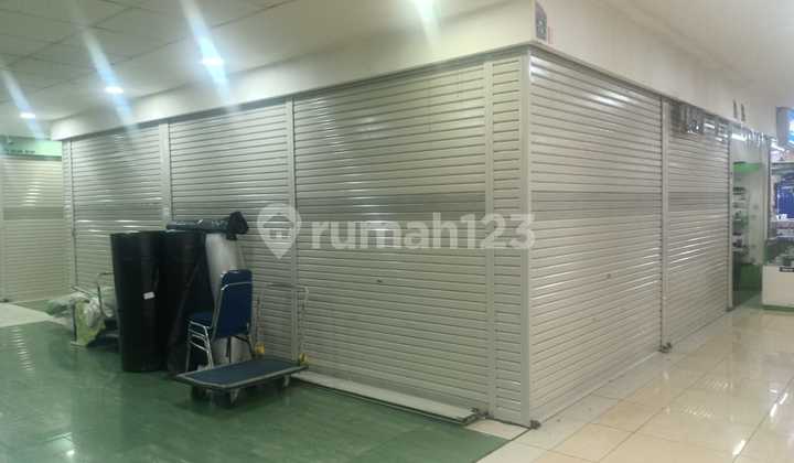 Dijual kios di Manggadua Square (2 kios gabung 1, memanjang), Jakarta Utara Dijual kios di Manggadua Square (2 kios gabung 1, memanjang), Jakarta Utara