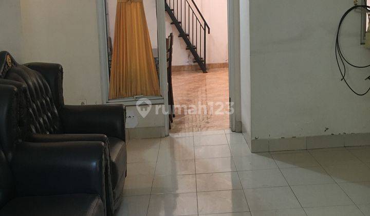 Rumah 2 Lantai Semi Furnished Di Gading Serpong 2