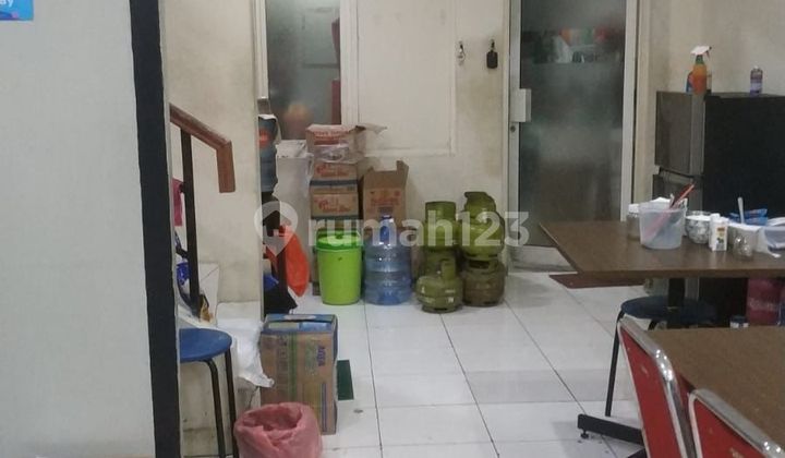 Gading Serpong 3-Story Shop House Facing Main Road For Quick Sale 2
