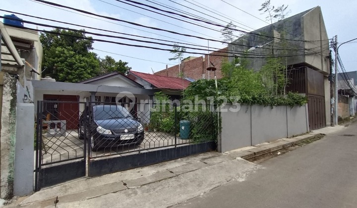Ciputat Tangerang Selatan Rumah Dijual Pinggir Jalan Ada Kontrakan 1 Pintu
