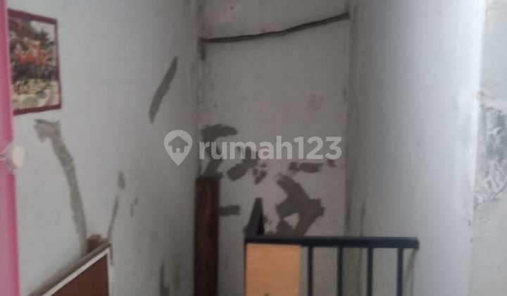 Melati Mas Serpong 1.5 Story House Needs Renovation Cheap Sale 2