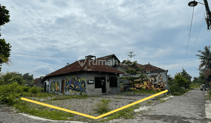 Dekat Kampus Ugm, di Jln. Kaliurang Km. 10, Legalitas SHM 2