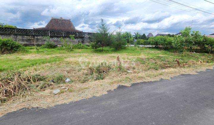 Premium Tanah Dalam Ringroad, Dekat SKE Jogja 1