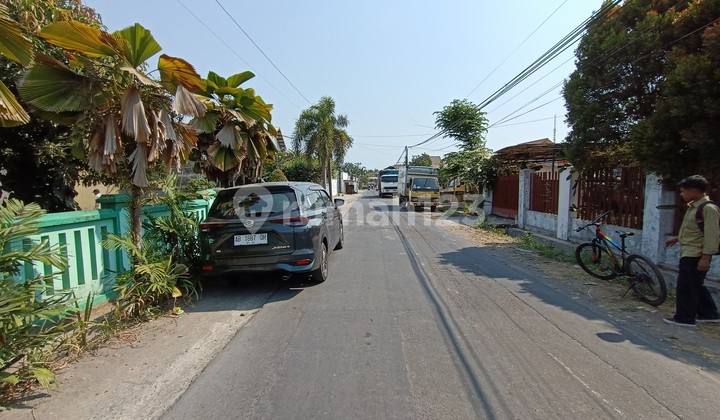 Near Jogja Palace, Land for Sale in Banyuraden Ready with Deed of Sale. Near Jogja Palace, Land for Sale in Banyuraden Ready with Deed of Sale.