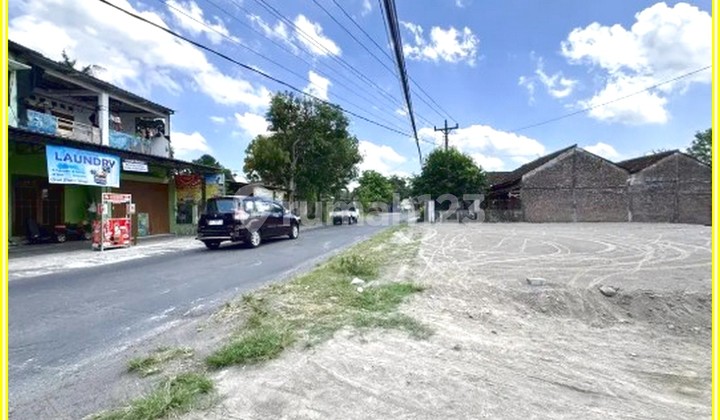 Dekat Bandara Adisucipto, Tanah Berbah Tepi Jl Kalitirto