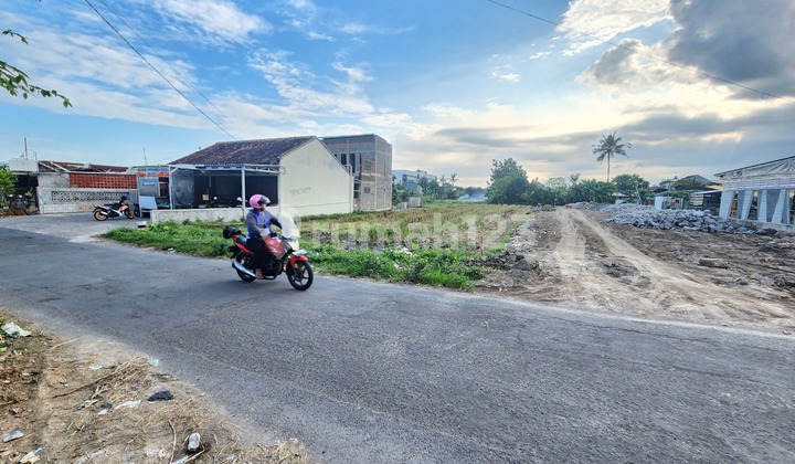 Tanah Jogja Kota, Tepi Jl. Raya Banyuraden: SHM Ready Tanah Jogja Kota, Tepi Jl. Raya Banyuraden: SHM Ready