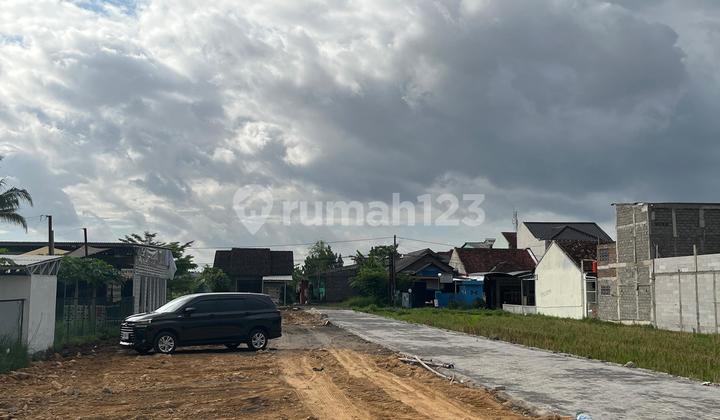 foto lainnya tanah banyuraden, dekat keraton jogja