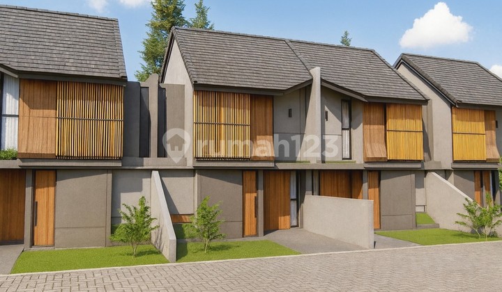 900 Juta Rumah 2 Lantai Jl.kaliurang KM 12, Dekat Pawon Mbah Gito