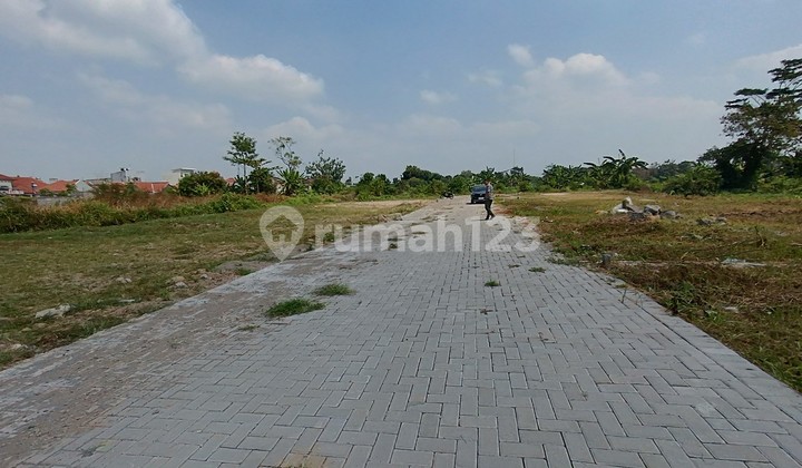 Dekat Exit Tol Trihanggo, Tanah Hook Dalam Ringroad Jogja Dekat Exit Tol Trihanggo, Tanah Hook Dalam Ringroad Jogja