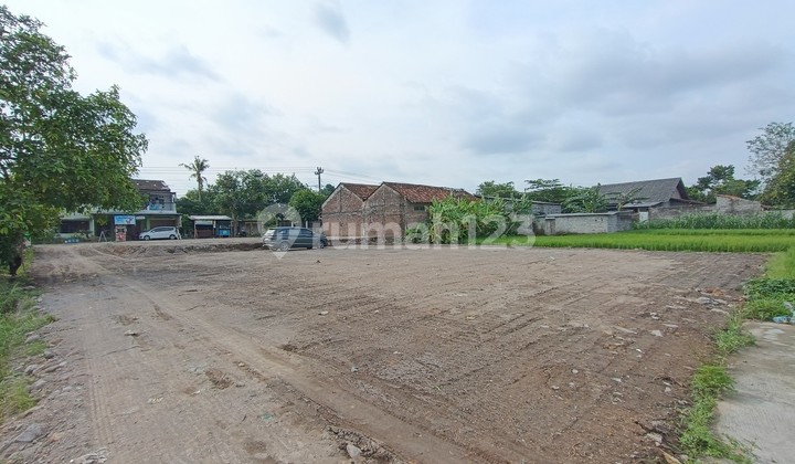 Lot 3 Million in Berbah, Close to Asphalt Road Near SMK Yapemda