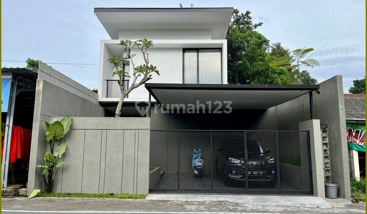 Rumah 2 Lantai Siap Huni Di Jalan Kaliurang Km 12 Yogyakarta 1