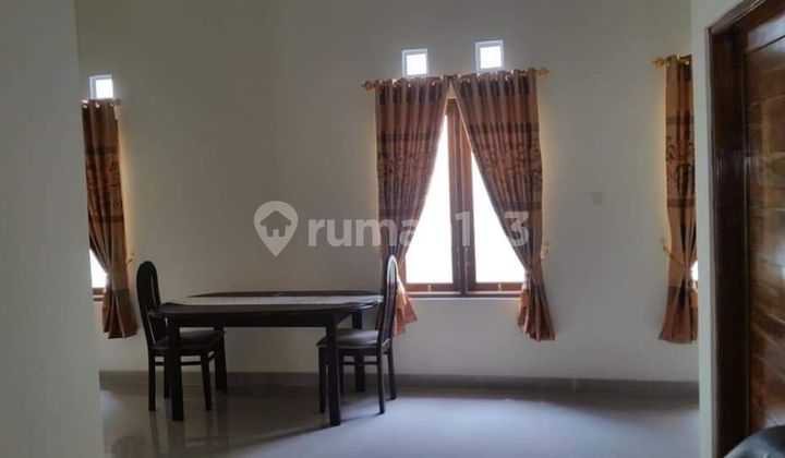 Rumah Bagus Semi Furnished SHM di Jl Palagan Tentara, Yogyakarta 5