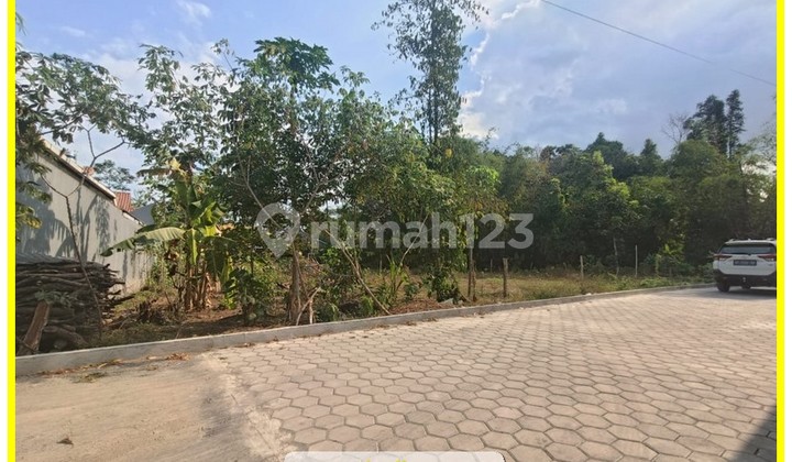 Land for Sale on Jl Pokoh Tajem, Near Maguwoharjo Stadium